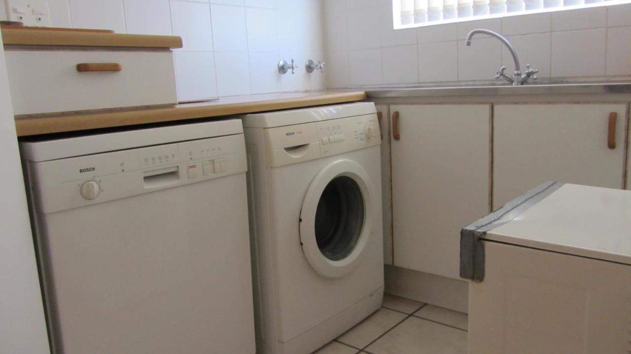 Swem Jannie Apartment Struisbaai Exterior photo